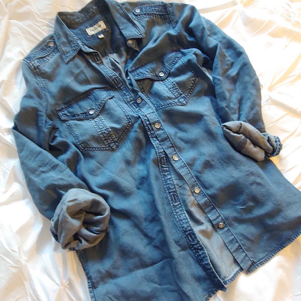Soft Denim Express Shirt